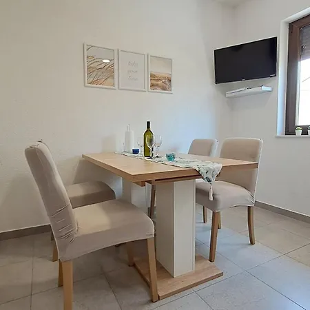 Apartment Fran Crikvenica