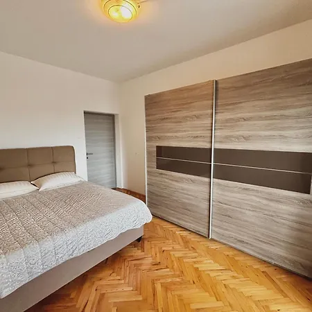 Апартаменты Fran *