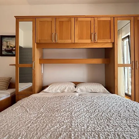 Hrusta Apartamento Crikvenica