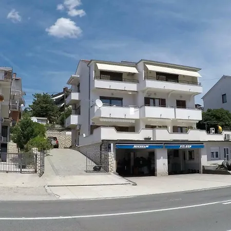 Apartamento Hrusta Crikvenica